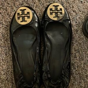 Tory Burch Reva Flats!
